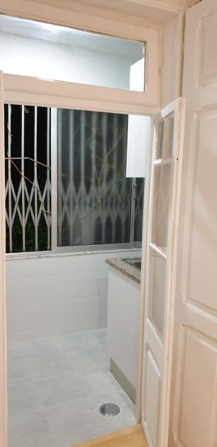 Apartamento Antonio Pedro Lissabon Exterior foto