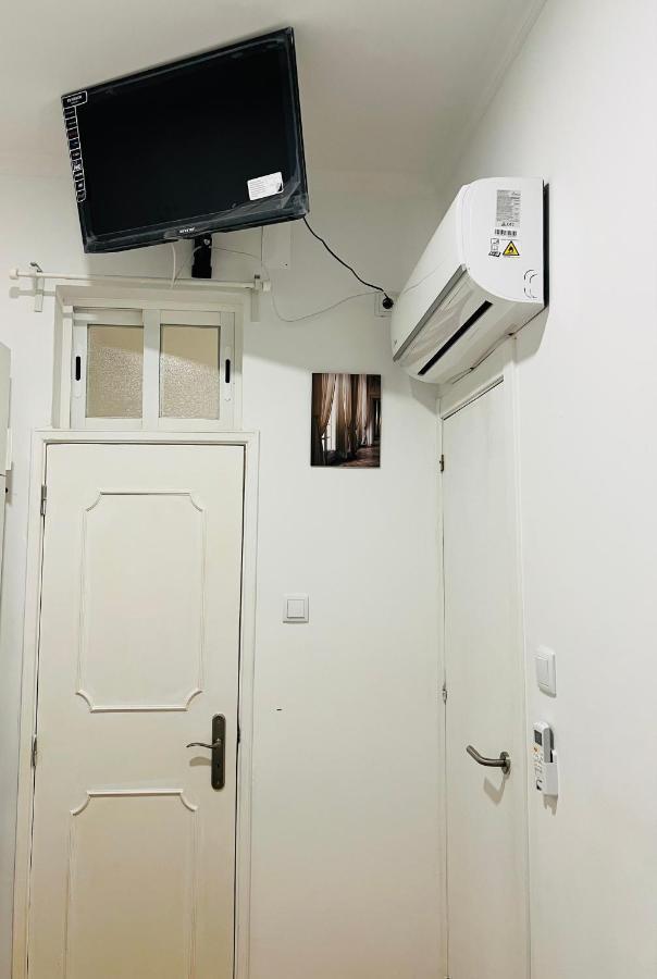 Apartamento Antonio Pedro Lissabon Exterior foto