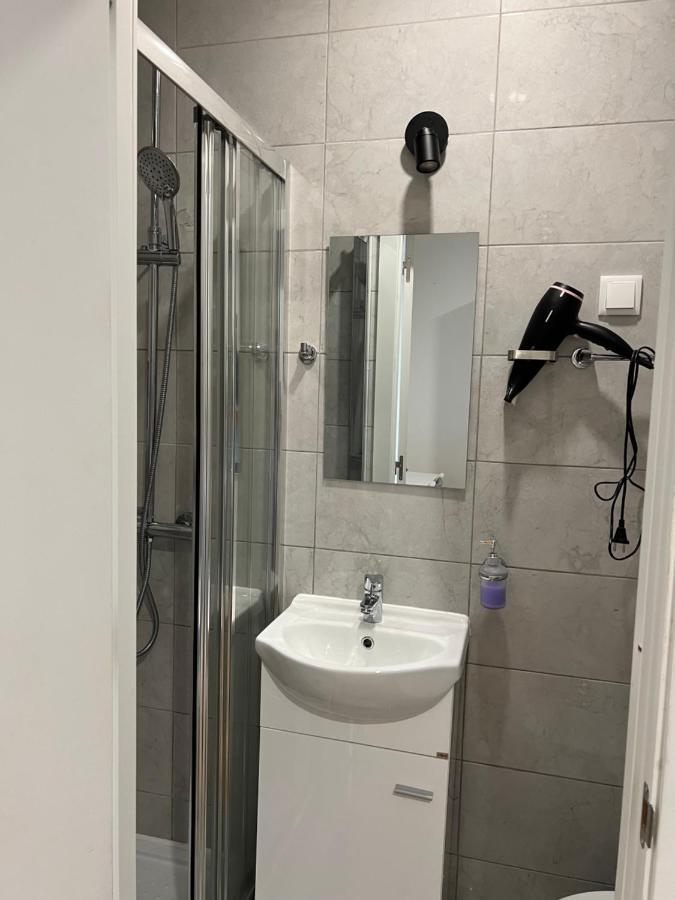 Apartamento Antonio Pedro Lissabon Exterior foto